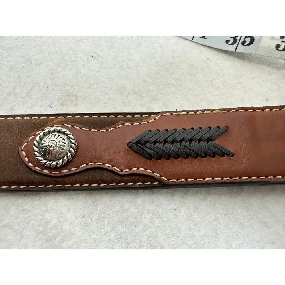 Wrangler Brown Leather Western Belt Silver Tone Concho Accents Black Chevron